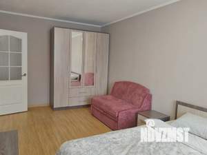 1-к квартира, посуточно, 38м2, 6/9 этаж