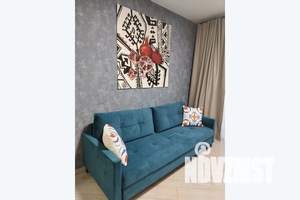 1-к квартира, посуточно, 40м2, 3/17 этаж