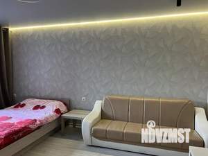 1-к квартира, посуточно, 61м2, 1/1 этаж