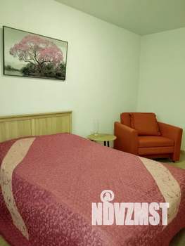 1-к квартира, посуточно, 37м2, 13/17 этаж