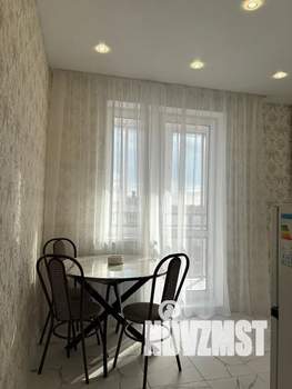 1-к квартира, посуточно, 38м2, 15/16 этаж