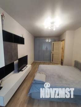 1-к квартира, посуточно, 37м2, 3/16 этаж