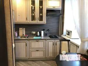 Студия квартира, посуточно, 34м2, 4/5 этаж