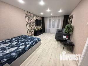 1-к квартира, посуточно, 40м2, 1/10 этаж