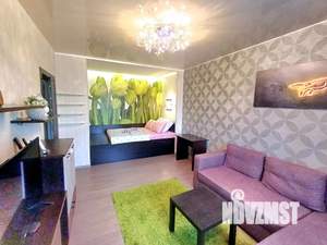 1-к квартира, посуточно, 40м2, 4/6 этаж