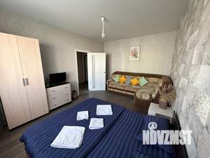 1-к квартира, посуточно, 35м2, 7/10 этаж