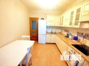2-к квартира, посуточно, 60м2, 1/1 этаж