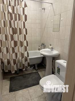 1-к квартира, посуточно, 35м2, 4/10 этаж