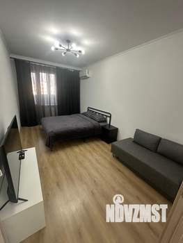 1-к квартира, посуточно, 37м2, 17/17 этаж