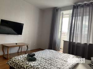 1-к квартира, посуточно, 34м2, 3/10 этаж