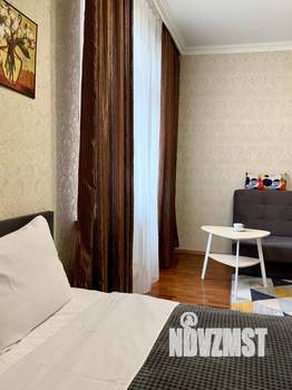 1-к квартира, посуточно, 45м2, 4/8 этаж