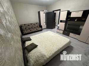 1-к квартира, посуточно, 38м2, 7/12 этаж