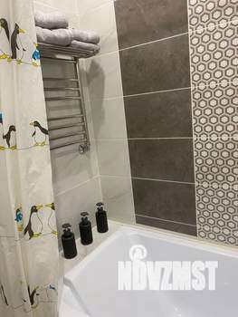 1-к квартира, посуточно, 41м2, 2/9 этаж