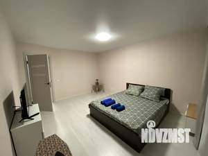 1-к квартира, посуточно, 39м2, 3/10 этаж