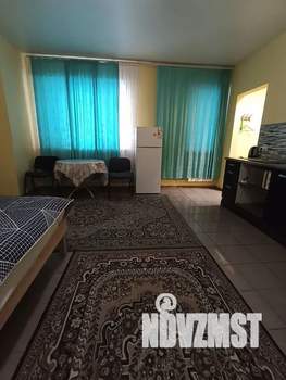 Студия квартира, посуточно, 30м2, 1/9 этаж