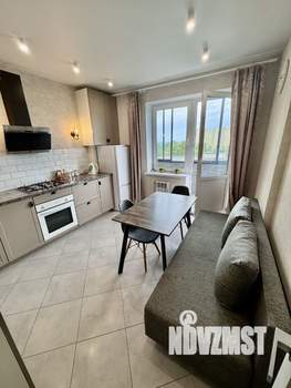 1-к квартира, посуточно, 43м2, 7/9 этаж