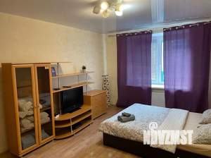 1-к квартира, посуточно, 38м2, 4/10 этаж