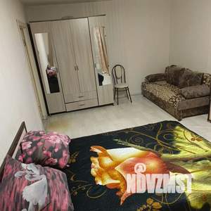 1-к квартира, посуточно, 35м2, 1/9 этаж