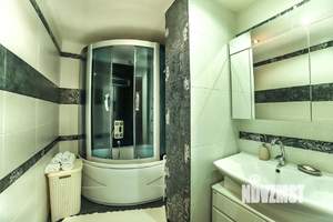 2-к квартира, посуточно, 70м2, 1/1 этаж