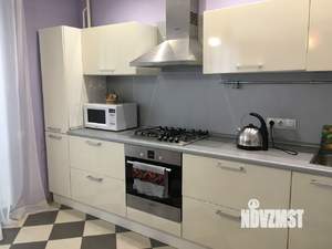 1-к квартира, посуточно, 50м2, 5/10 этаж