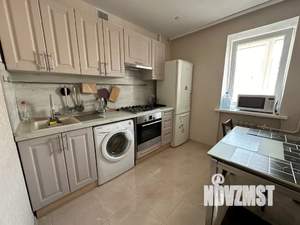 1-к квартира, посуточно, 36м2, 3/6 этаж