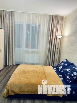 Студия квартира, посуточно, 30м2, 5/17 этаж