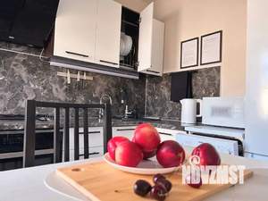 Студия квартира, посуточно, 33м2, 4/5 этаж