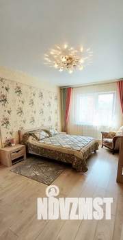 1-к квартира, посуточно, 50м2, 9/17 этаж