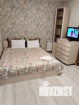 1-к квартира, посуточно, 32м2, 2/5 этаж