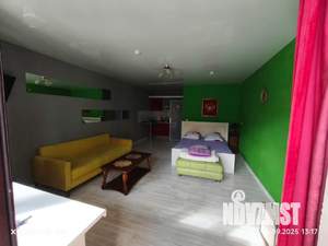 Студия квартира, посуточно, 38м2, 2/3 этаж