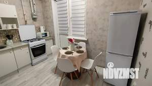 1-к квартира, посуточно, 35м2, 1/12 этаж