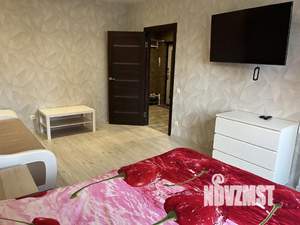 1-к квартира, посуточно, 61м2, 1/1 этаж