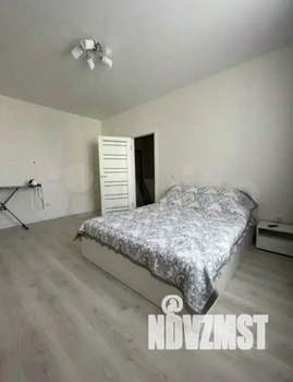 1-к квартира, посуточно, 37м2, 1/1 этаж