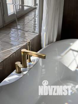 2-к квартира, посуточно, 101м2, 3/3 этаж