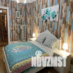 1-к квартира, посуточно, 57м2, 1/1 этаж