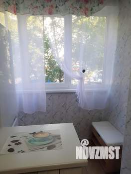 2-к квартира, на длительный срок, 65м2, 1/5 этаж