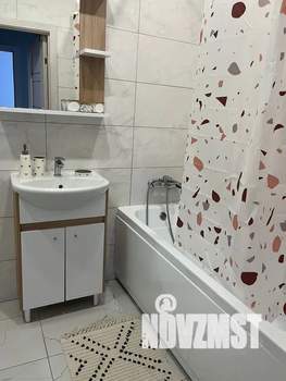 1-к квартира, посуточно, 40м2, 12/16 этаж