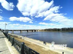 1-к квартира, посуточно, 45м2, 3/3 этаж