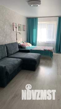 1-к квартира, посуточно, 33м2, 1/1 этаж