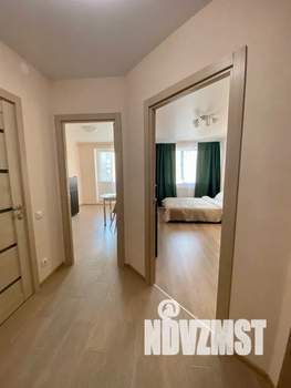 1-к квартира, посуточно, 37м2, 13/16 этаж