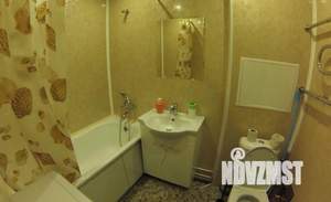 2-к квартира, посуточно, 40м2, 2/5 этаж