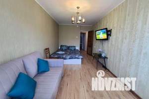 2-к квартира, посуточно, 46м2, 3/5 этаж