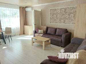 2-к квартира, посуточно, 42м2, 1/1 этаж