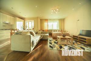 Студия квартира, посуточно, 50м2, 1/9 этаж