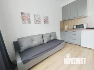 1-к квартира, посуточно, 35м2, 2/18 этаж