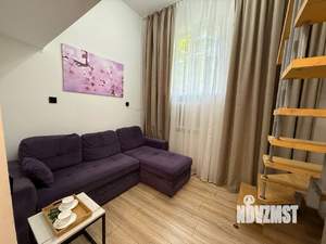 Студия квартира, посуточно, 30м2, 1/5 этаж