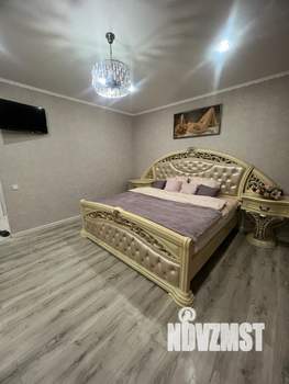 1-к квартира, посуточно, 38м2, 4/4 этаж