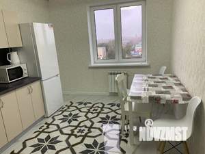 1-к квартира, посуточно, 42м2, 1/1 этаж