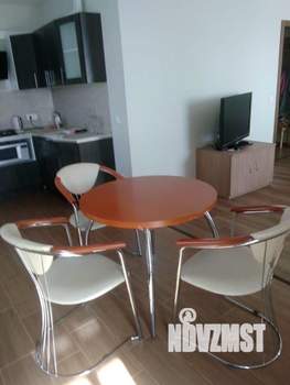 1-к квартира, посуточно, 44м2, 1/1 этаж