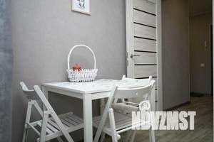 1-к квартира, посуточно, 42м2, 4/5 этаж